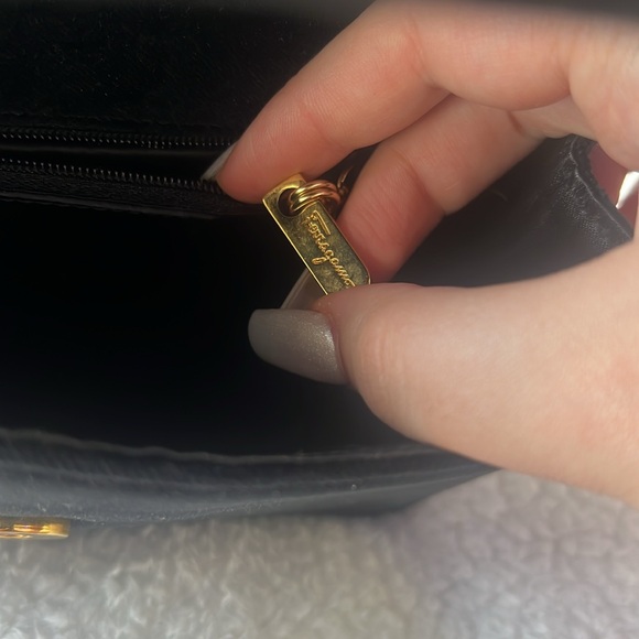 AUTHENTIC SALVATORE FERRAGAMO PURSE - Picture 3 of 3